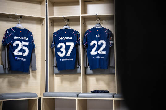 The kits of Gabriel Busanello, Adrian Skogmar and Taha Ali