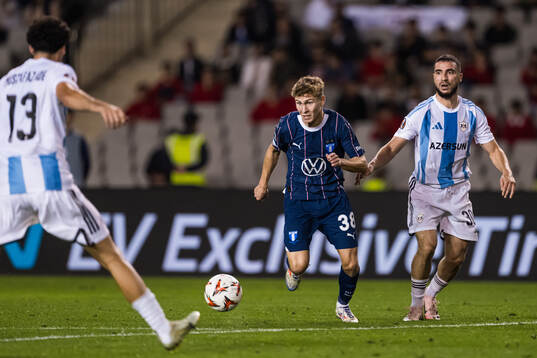 Hugo Bolin of Malmö FF and Abbas Huseynov of Qarabag