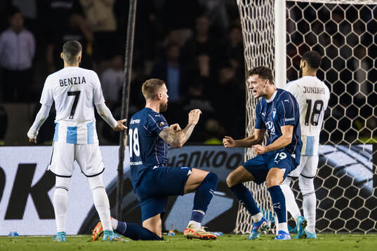 Pontus Jansson and Colin Rösler of Malmö FF celebrating