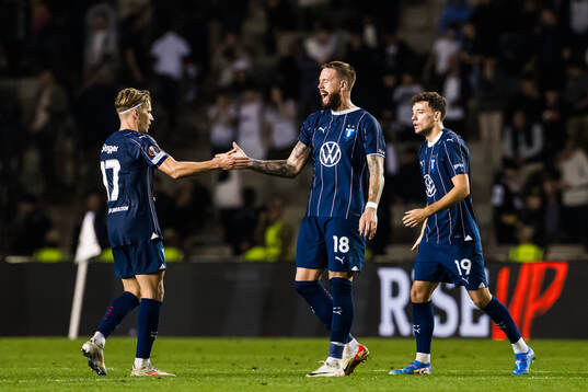 Jens Stryger Larsen and Pontus Jansson of Malmö FF
