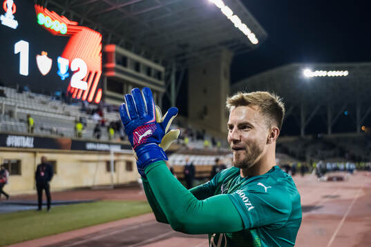 goalkeeper Ricardo Friedrich of Malmö FF celebrates