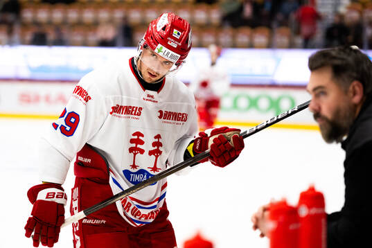 Timrås Filip Hållander