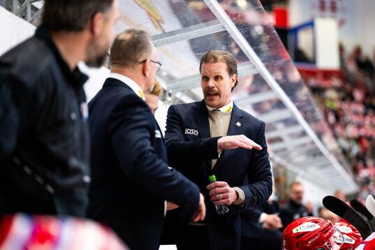 Timrås tränare Olli Jokinen