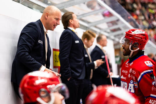 Timrås assisterande tränare Morten Madsen och Jeremy
