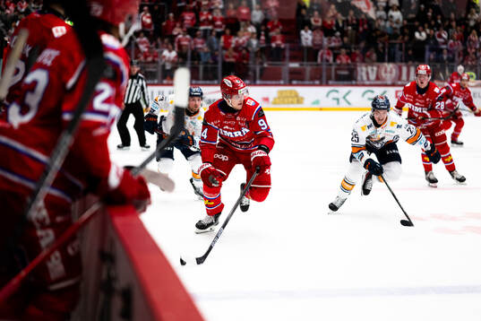Timrås Sebastian Hartmann och Växjös Filip Eriksson