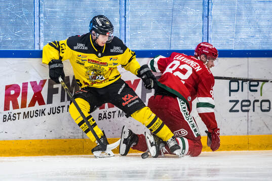 Vimmerbys Jesper Broeng och Moras Roope Laavainen