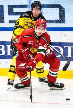 Moras Fabian Ilestedt och Vimmerbys Isac Andersson