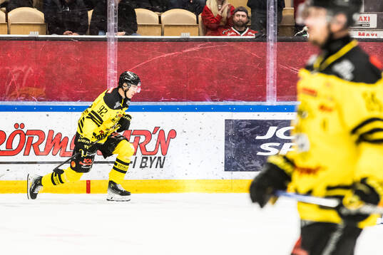 Vimmerbys Hugo Ollila deppar