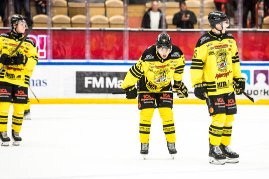 Vimmerbys Hampus Eriksson och Oskar Lindgren deppar