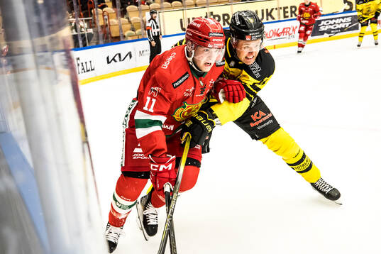 Moras Gustav Salmi-Lilja och Vimmerbys Hampus Eriksson