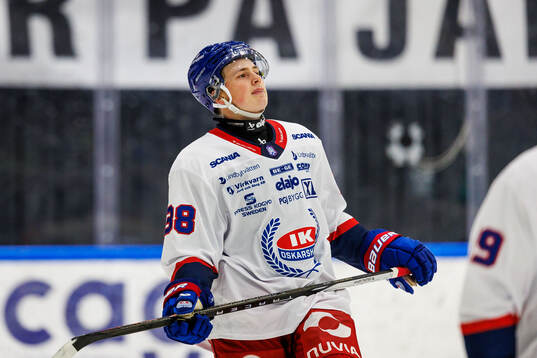 IK Oskarshamns Axel Landén deppar