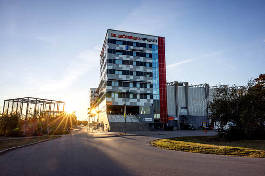 Exteriör vy av Bilbörsen Arena