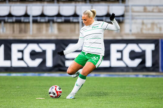 Hammarbys Cathinka Tandberg på uppvärmningen