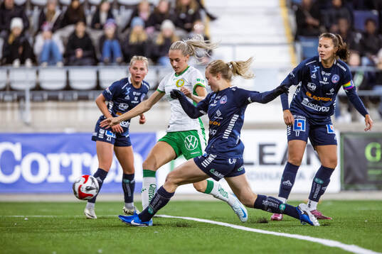 Hammarbys Ellen Wangerheim och Linköpings Noor
