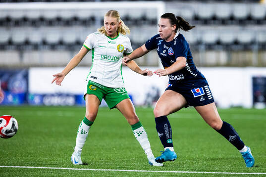 Hammarbys Emilie Joramo och Linköpings Aimee Claypole