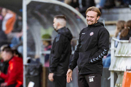 Kristianstads tränare Daniel Angergård deppar
