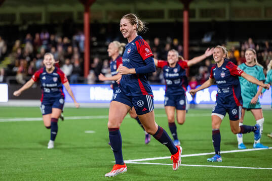 FC Rosengårds Rebecca Knaak jublar