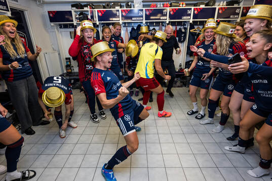 FC Rosengårds Jessica Wik jublar över SM-guldet