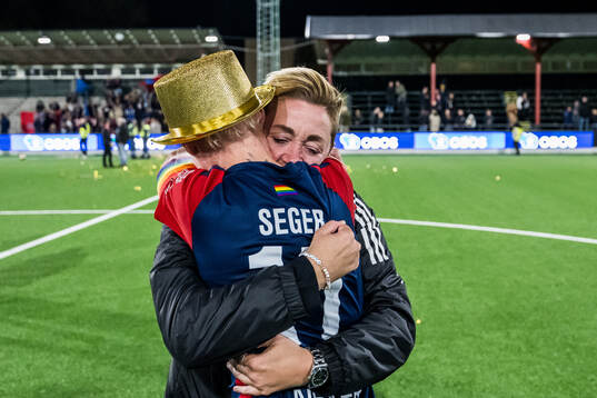 FC Rosengårds sportchef Therese Sjögran och Caroline
