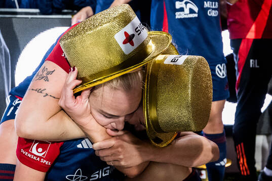 FC Rosengårds Caroline Seger jublar över SM-guldet