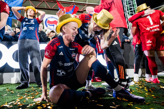 FC Rosengårds Caroline Seger jublar över SM-guldet