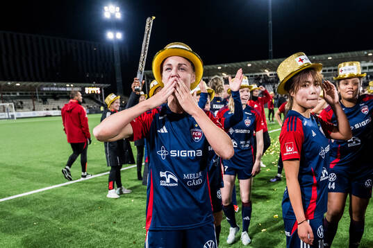 FC Rosengårds Caroline Seger jublar över SM-guldet