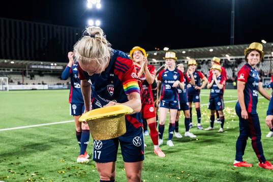 FC Rosengårds Caroline Seger jublar över SM-guldet