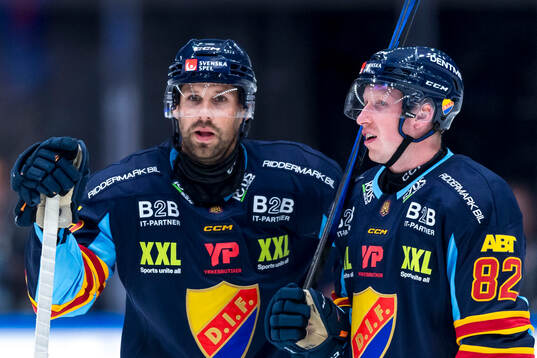 Djurgårdens Dick Axelsson och Colby Sissons