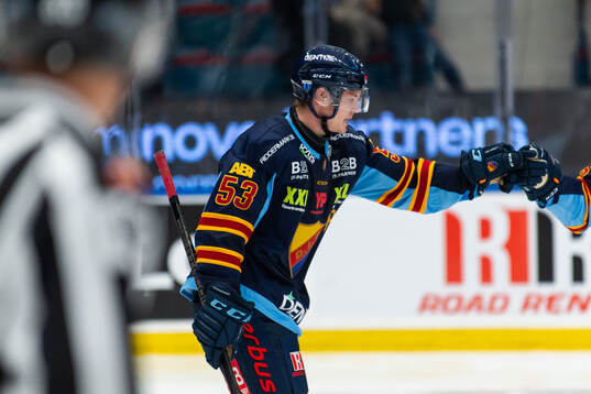 Djurgårdens David Blomgren jublar
