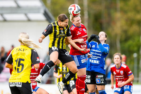 Häckens Tabby Tindell mot Vittsjös Sandra Lynn