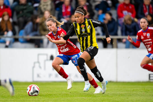 Häckens Felicia Schröder