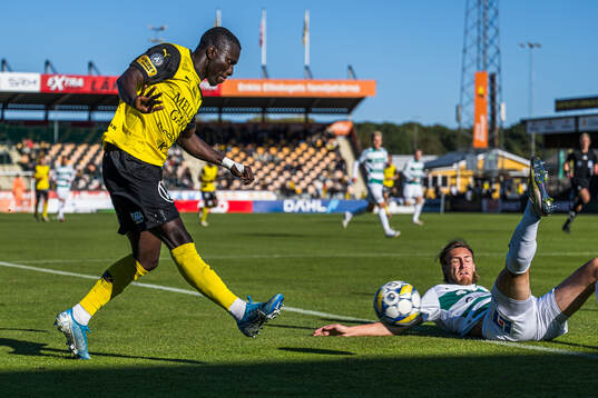 Bläddra bland fler bilder av Fotboll, Allsvenskan, Mjällby - Västerås