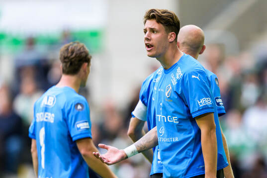 Halmstads Gabriel Wallentin reagerar