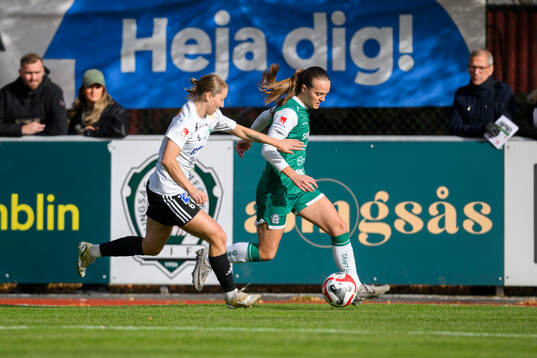 Alingsås Alma Öberg  och Mallbackens Jessika Pedersen
