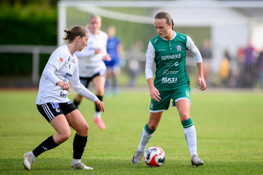 Mallbackens Jessika Pedersen och Alingsås Alma Öberg