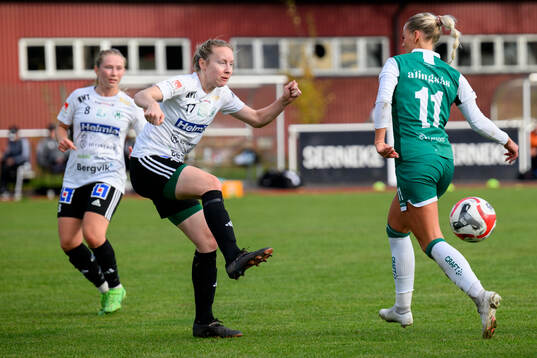 Mallbackens Susanne Skålberg och Alingsås Moa Öhman