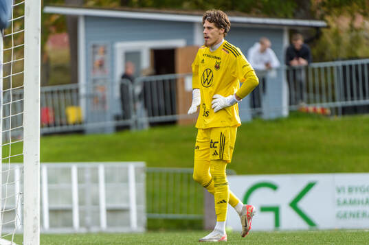 Östersunds Adam Benediktsson deppar
