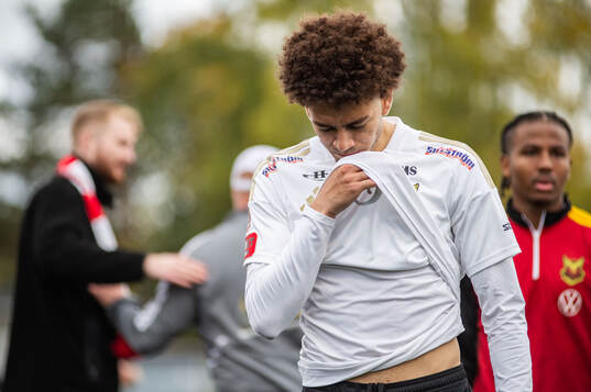 Östersunds Ziad Ghanoum deppar