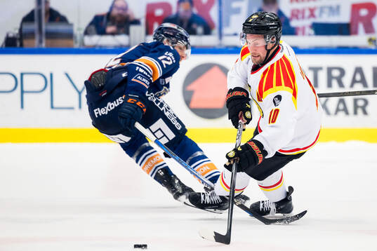 Växjös Otto Koivula och Brynäs Johan Larsson
