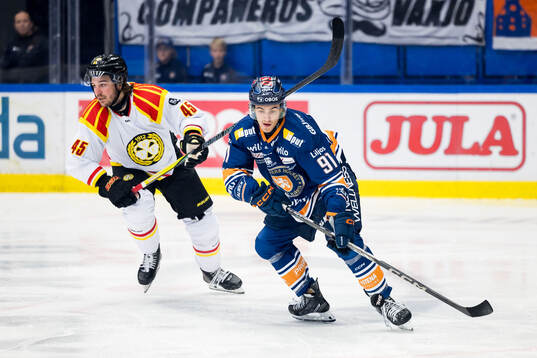 Brynäs Charles-Édouard D'astous och Växjös Felix Robert