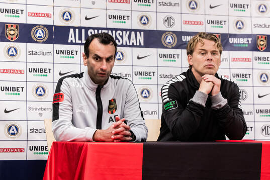 Brommapojkarnas tränare Andreas Engelmark och GAIS
