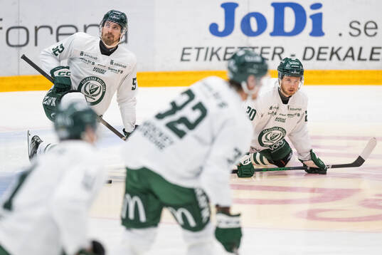 Färjestads August Tornberg och Marcus Westfält