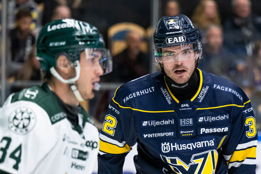 HV71s Oscar Engsund