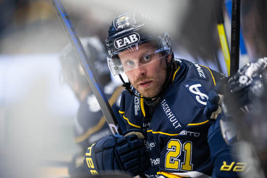 HV71s Mattias Tedenby