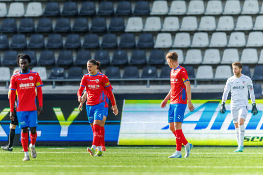 Helsingborgs Ervin Gigovic, Lukas Kjellnäs och målvakt