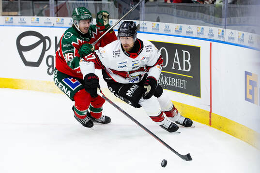 Frölundas Erik Thorell och Malmö Redhawks Johan Ivarsson