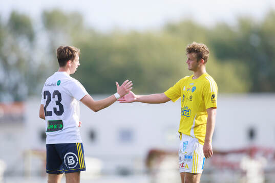 Falkenbergs FFs Noel Hansson deppar