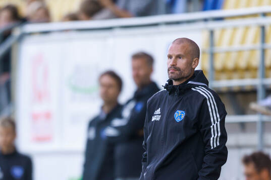 Falkenbergs FFs tränare Christoffer Andersson