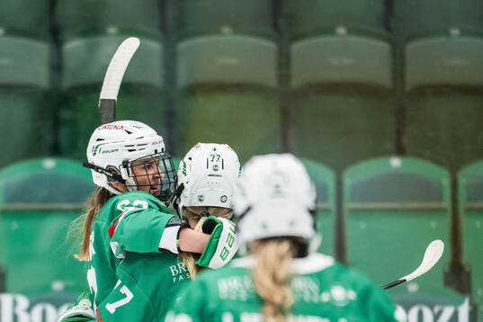 Rögles Johanna Kellander jublar
