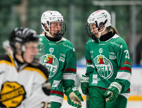 Rögles Sibelle Eriksson och Olivia Ranum